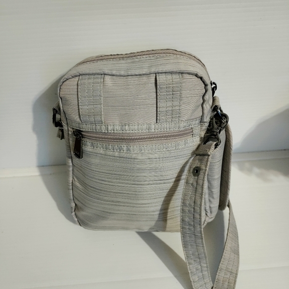 Lug Hopper Convertible Crossbody Shoulder Bag, Purse, Silver - Picture 6 of 13